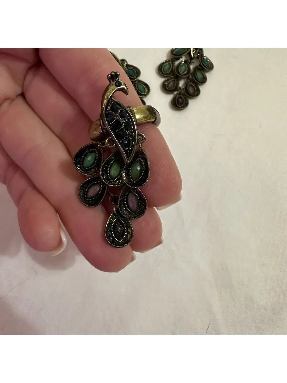 VINTAGE BOHEMIAN PEACOCK CHANDELIER EARRINGS & RING SET OCEAN HUES STATEMENT LUX